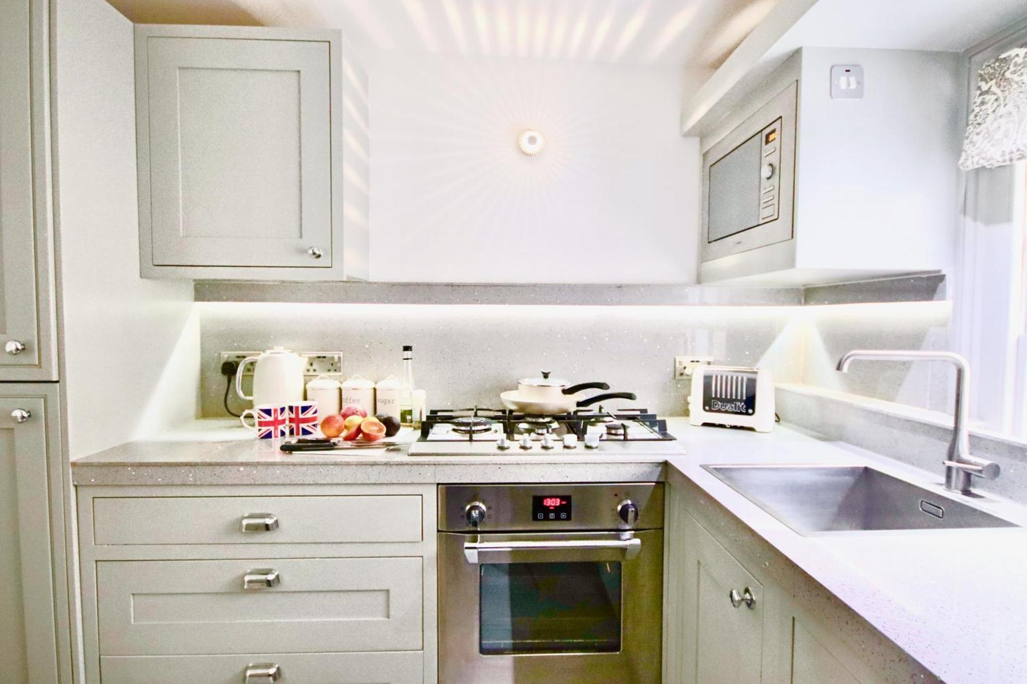Victoria Belgravia Townhouse Lejlighed London Eksteriør billede